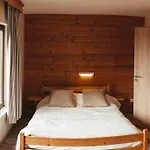 Hébergement de vacances La Harde 31 Pers Malmedy, Vue, Wellness, Jardin